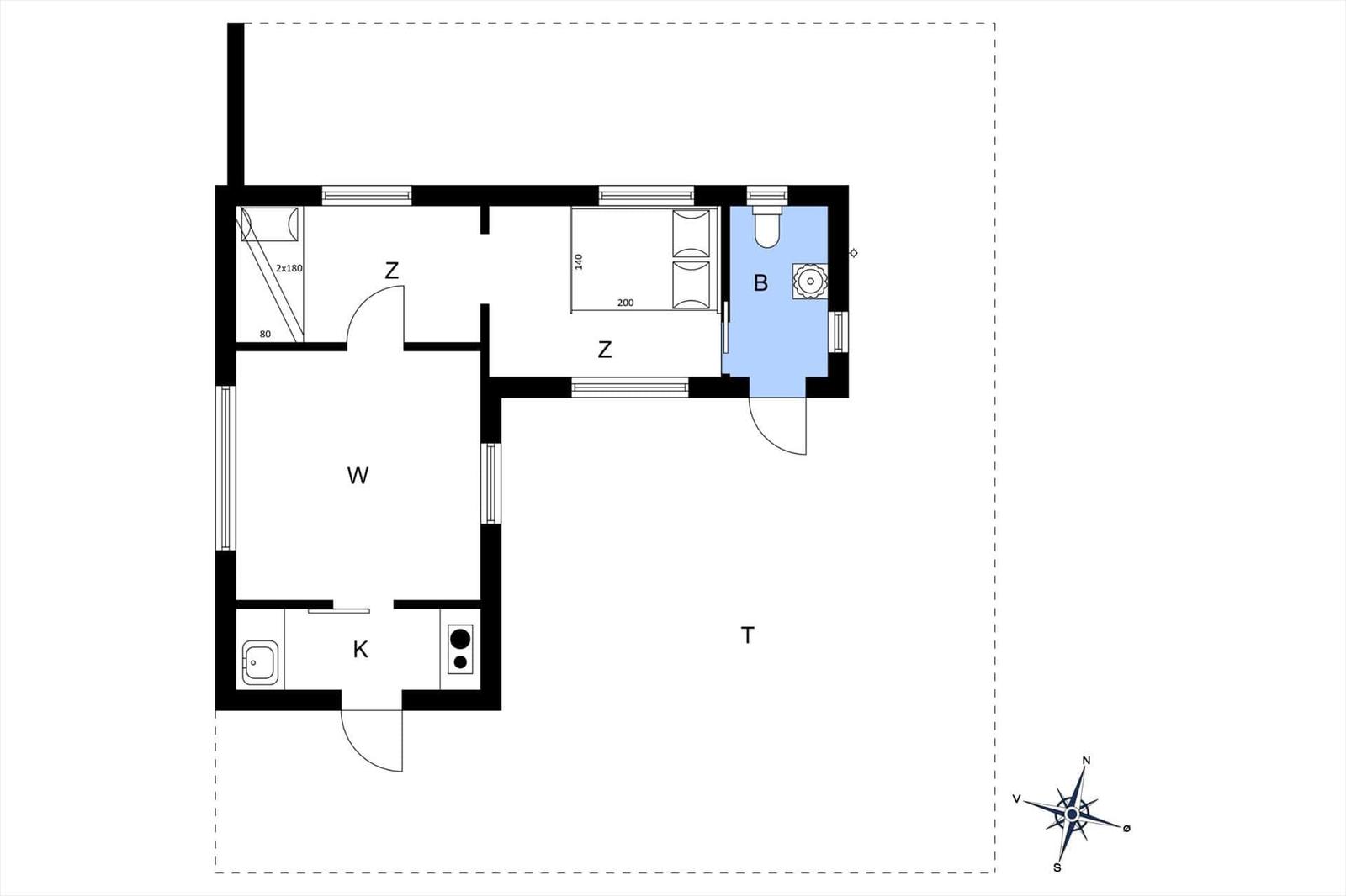 Apartment with kitchen, bathroom, living and sleeping area, and terrace.