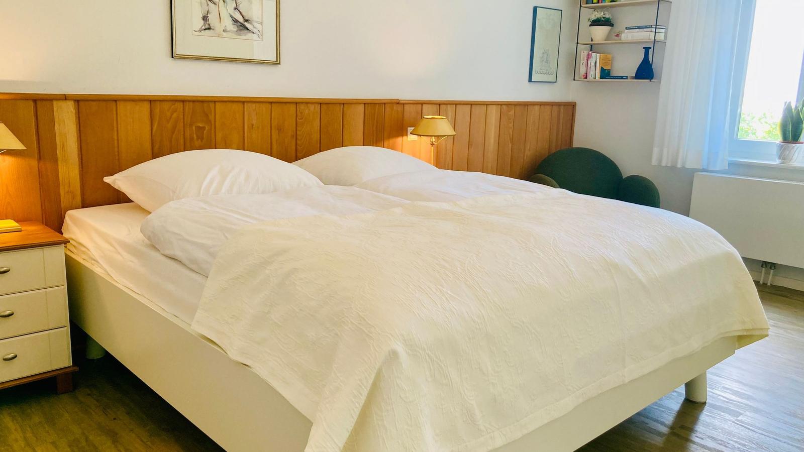 Schlafzimmer Nr. 1 mit Doppelbett