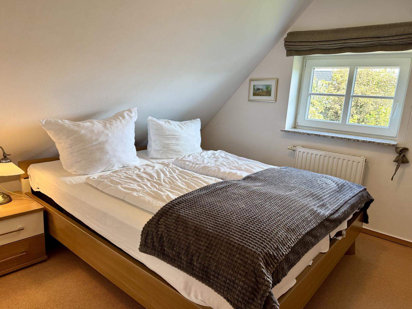 Doppelschlafzimmer (160x200 cm)