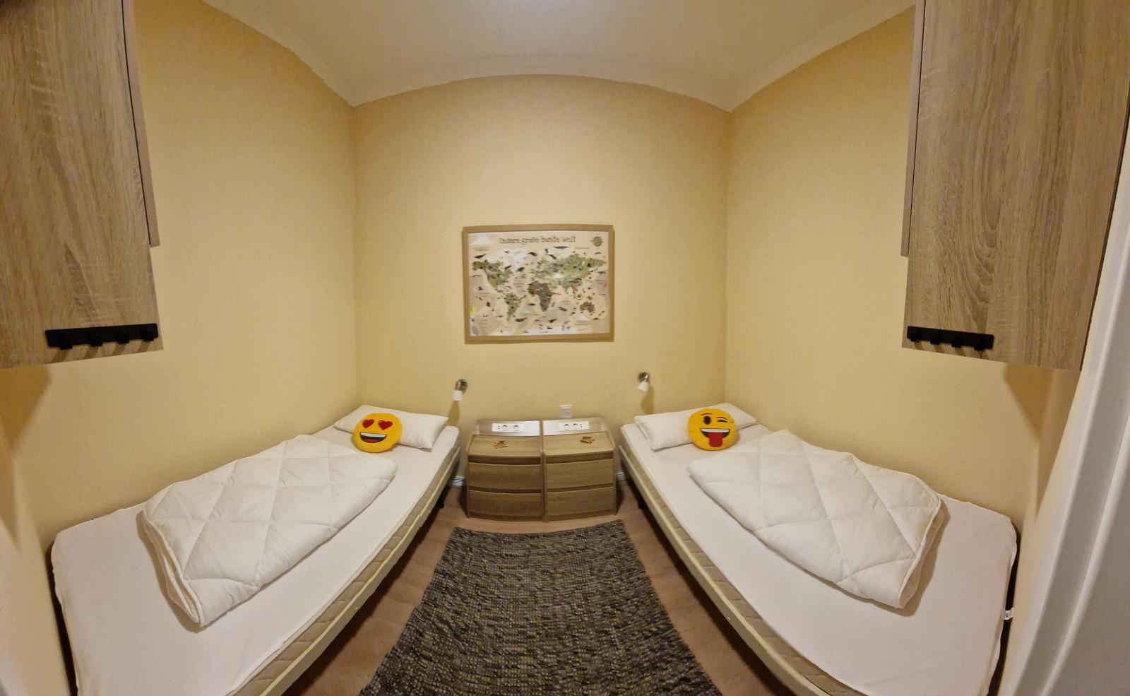Schlafzimmer2