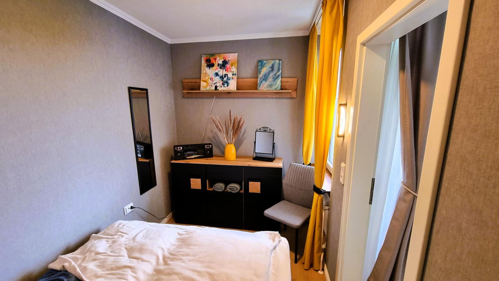 Schlafzimmer1