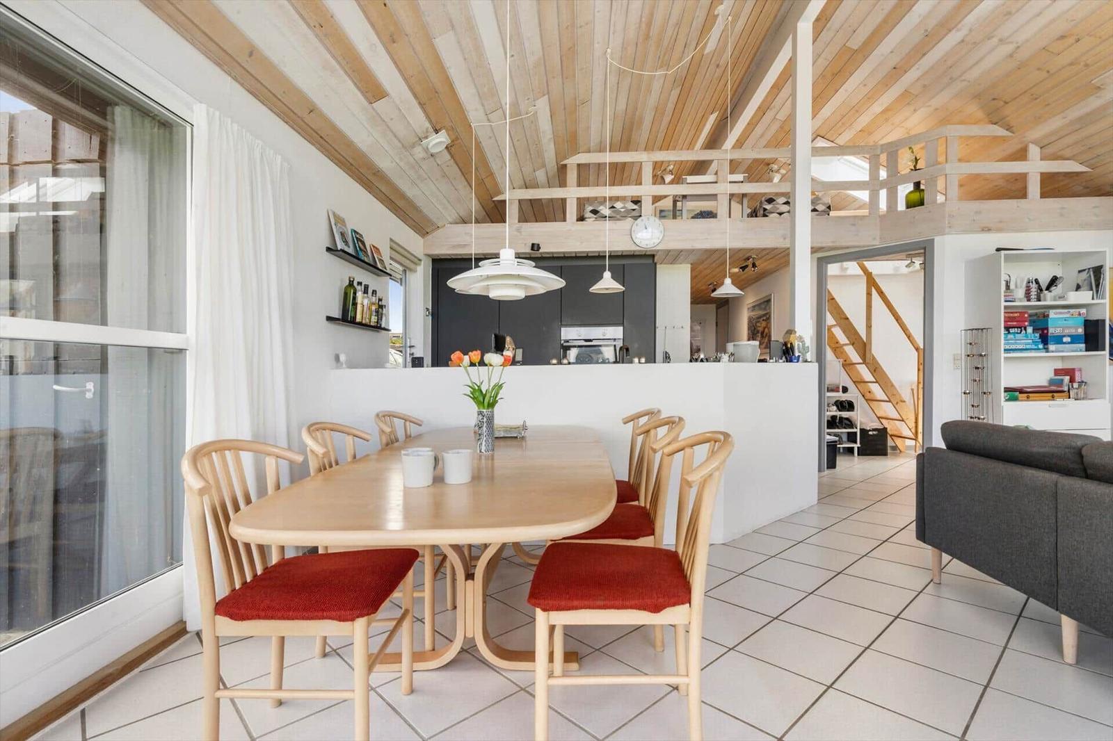 Kitchen/family room