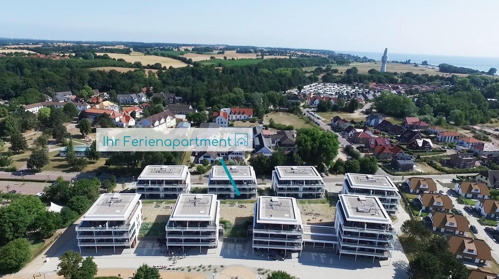 Wohnung mit Küche, Schlafzimmer, Bad und Terrasse. Flur und Abstellraum vorhanden.