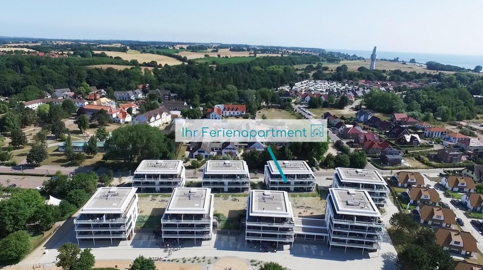 Das Apartment hat Schlaf-, Bad-, Küche/Wohnen/Essen und Balkon. Flur und Abstellräume sind vorhanden.