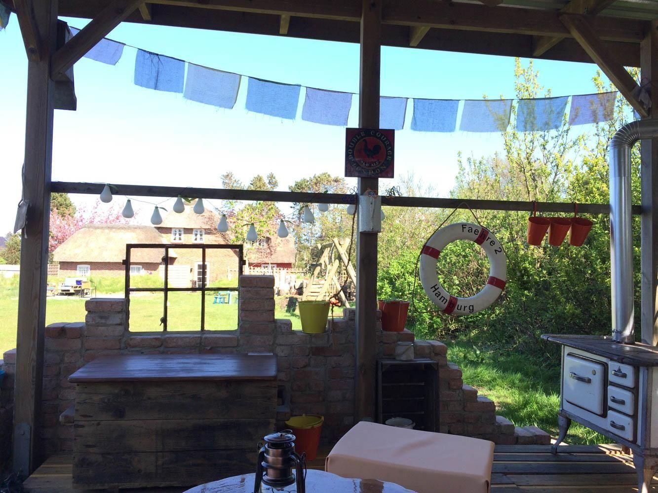 Gartensessel am Ferienhaus Sanskiin in Süddorf auf Amrum