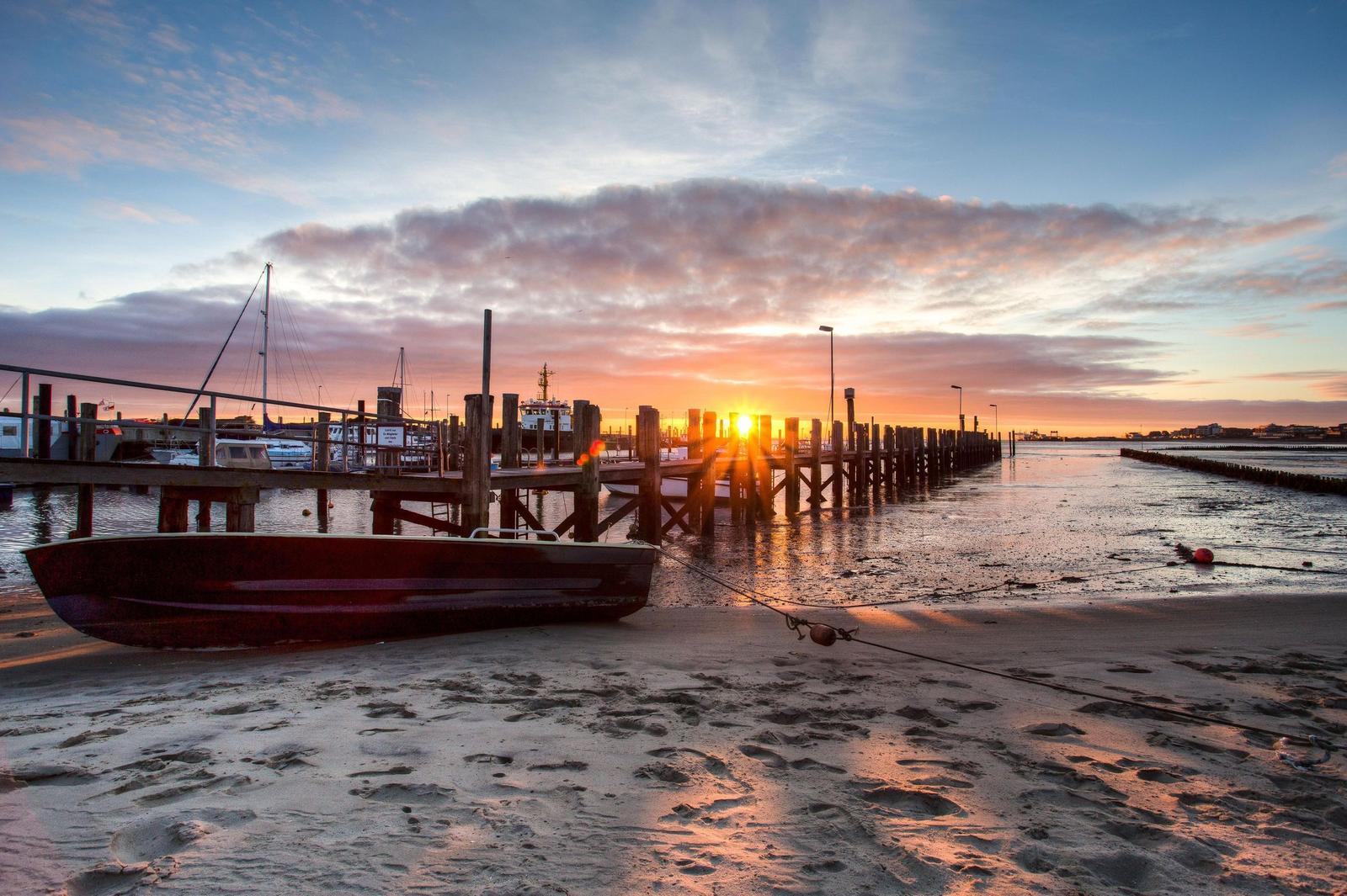 Grundriss Erdgeschoss des Ferienhauses Backbord in Süddorf auf Amrum