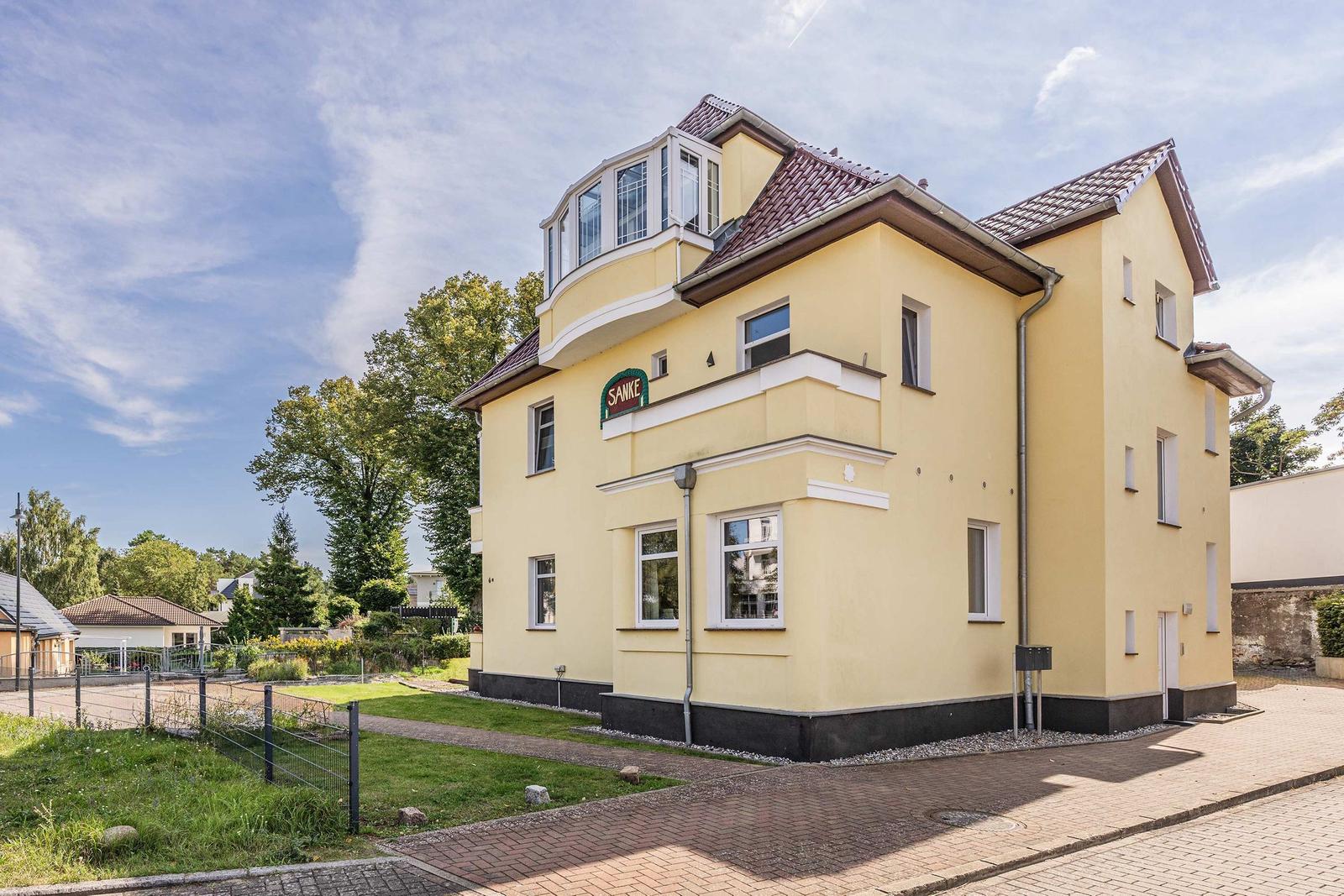 Fassade / Eingang