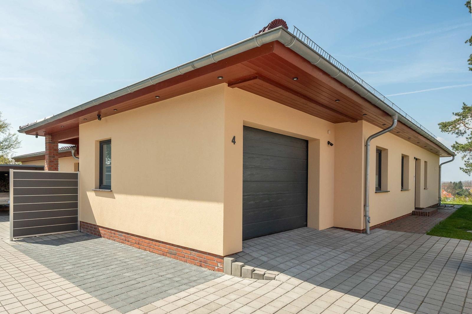 Fassade / Eingang