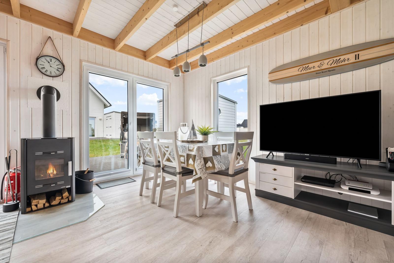 Kamin-/Ofen