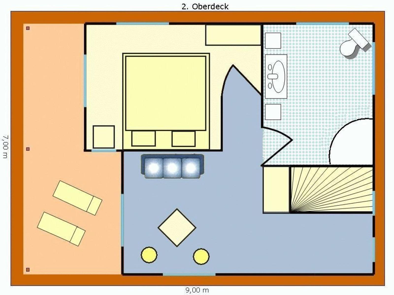 Holzhaus am Hafen mit vielen Booten im Hintergrund.