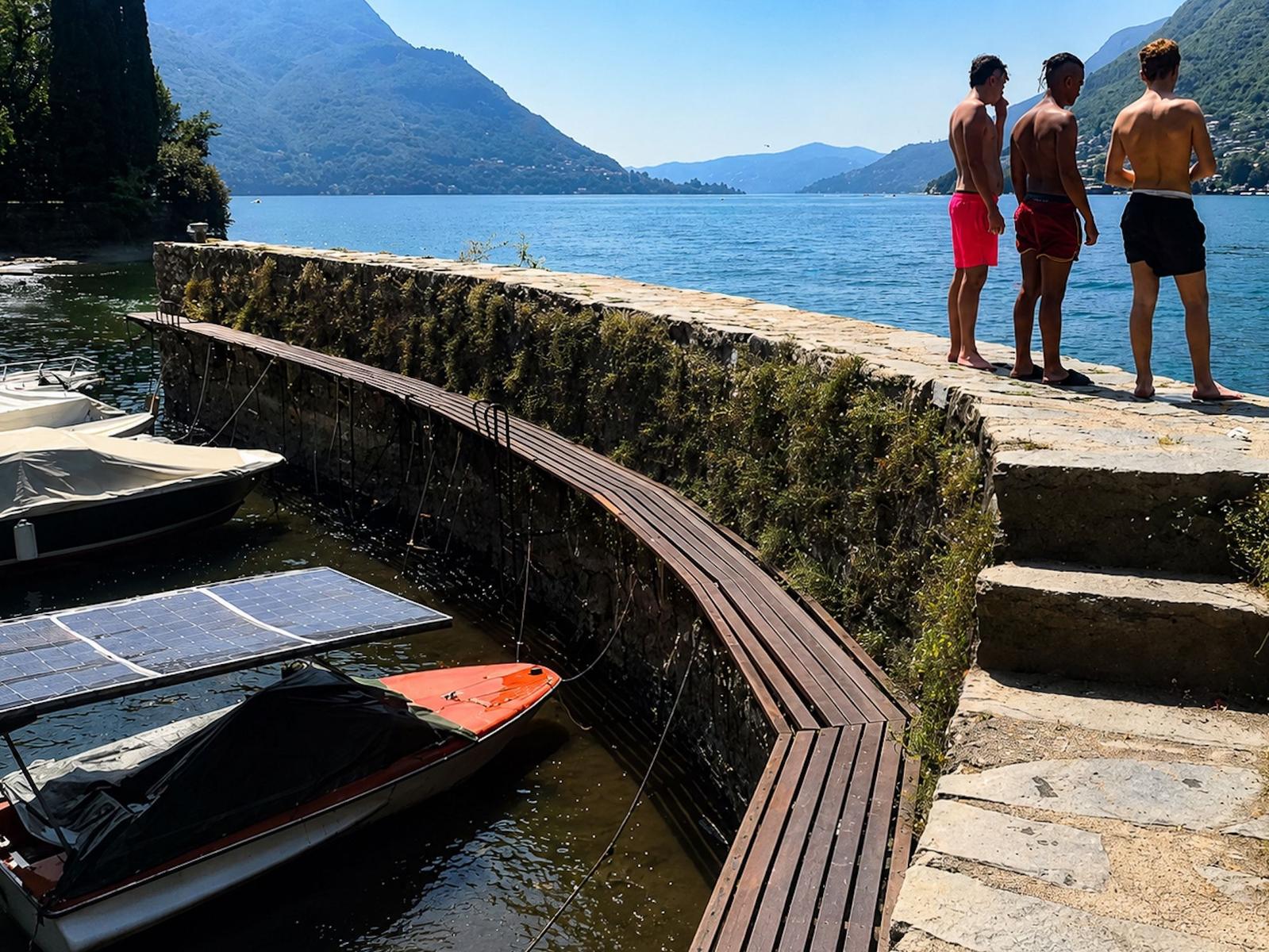 Pognana Lario Hafen mit Bademöglichkeit