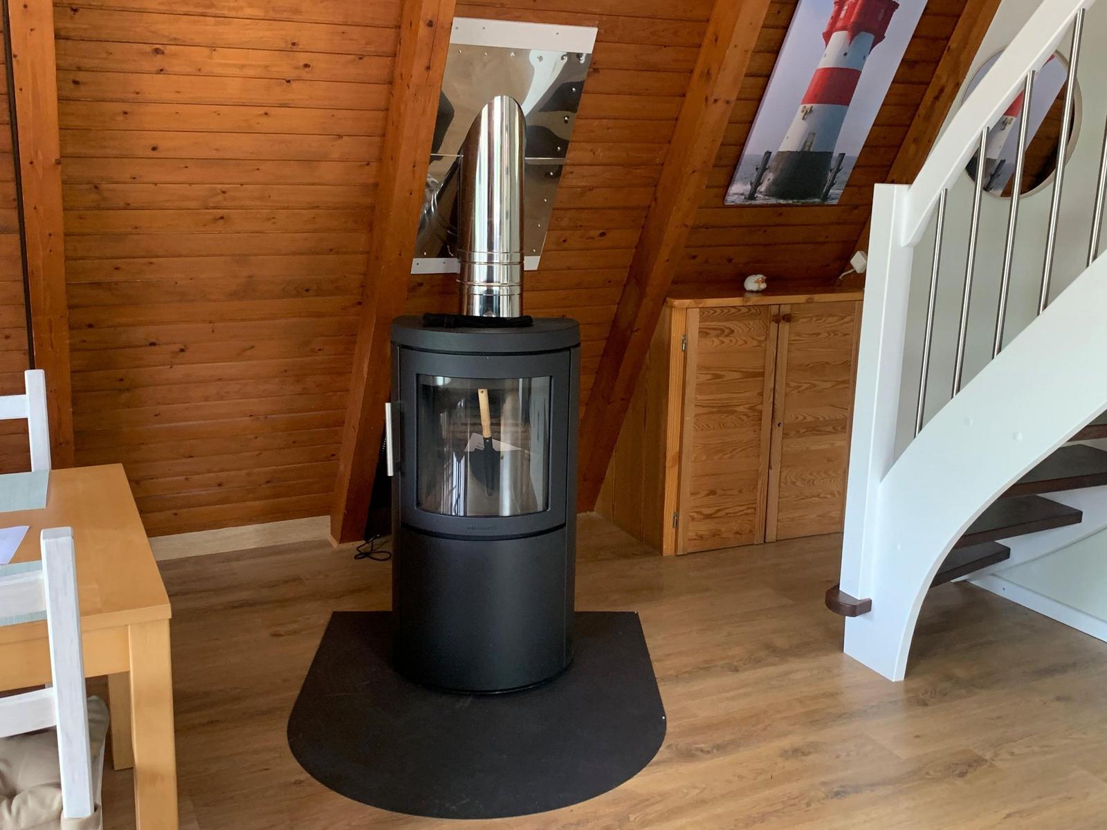Kamin-/Ofen