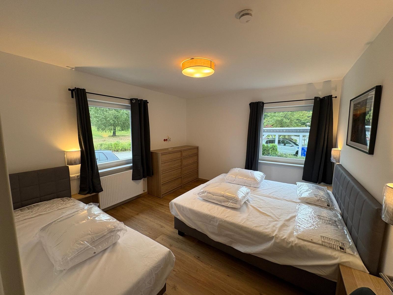 Schlafzimmer 5