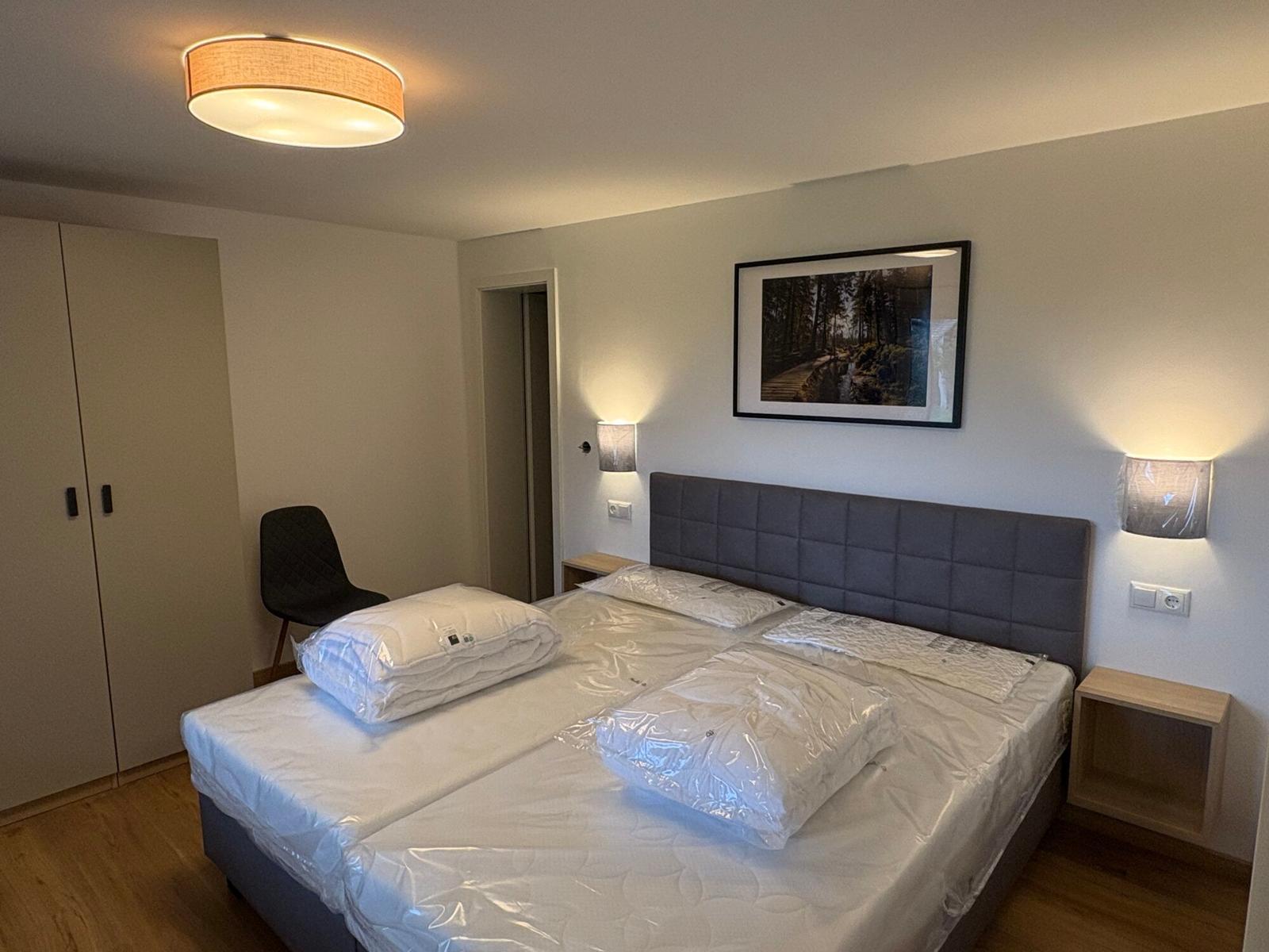Schlafzimmer 4
