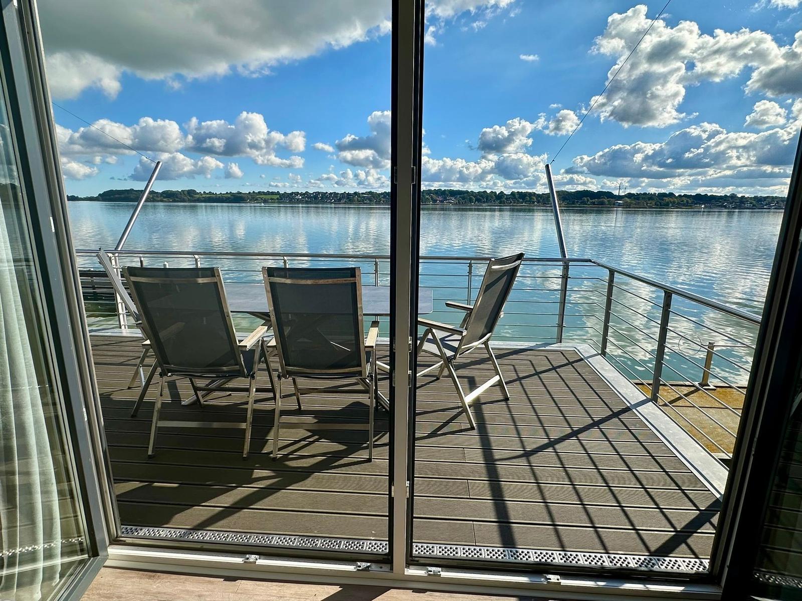 Terrasse im OG