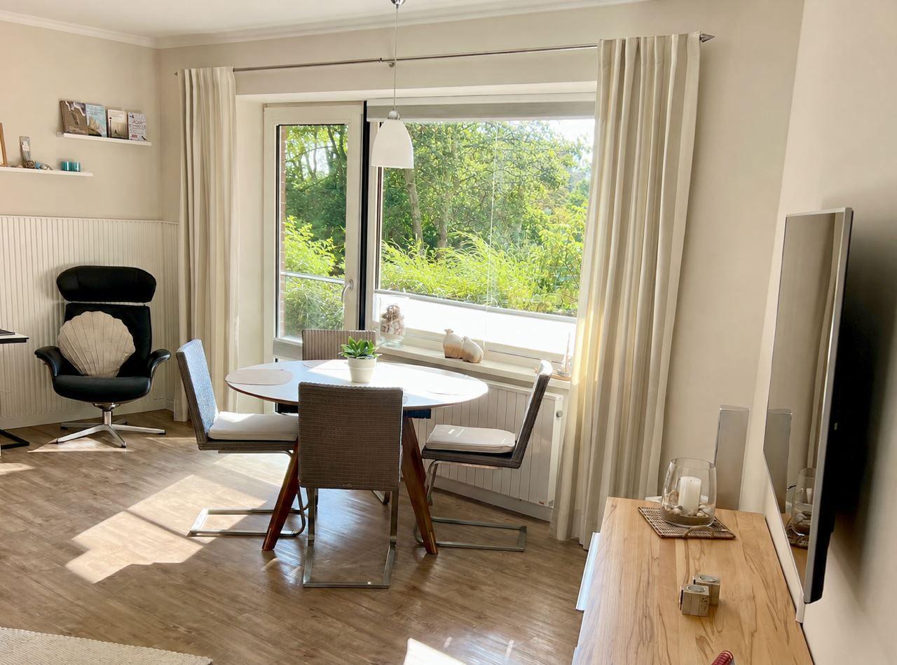 Whg 06 im Haus Utlande mit Blick auf die Terrasse...