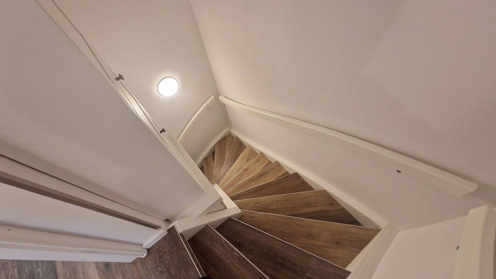 Treppe zum Schlafzimmer Nr.02...