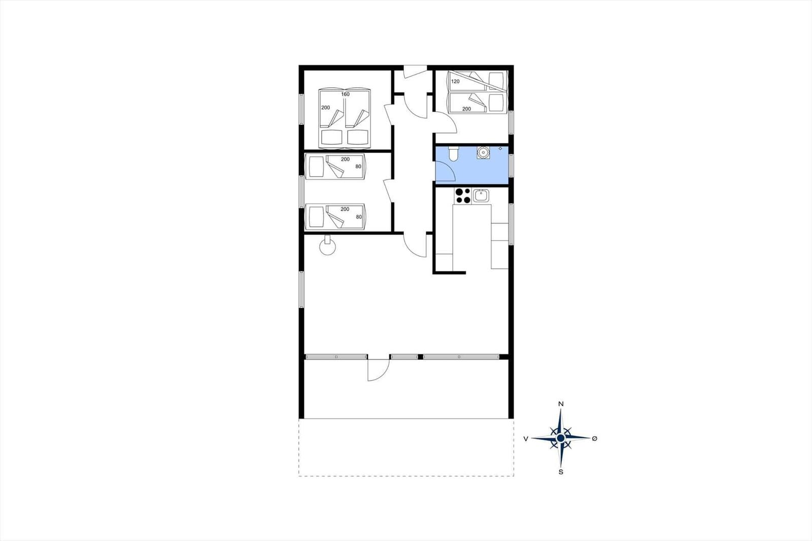 Wohnung mit drei Schlafzimmern, Küche und Bad. Raumübersicht mit Kompass.