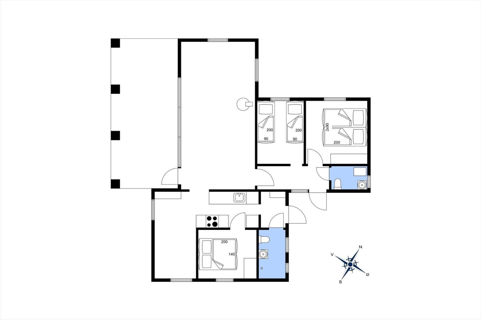 Apartment with three bedrooms, kitchen, and bathroom. Floor plan with compass.