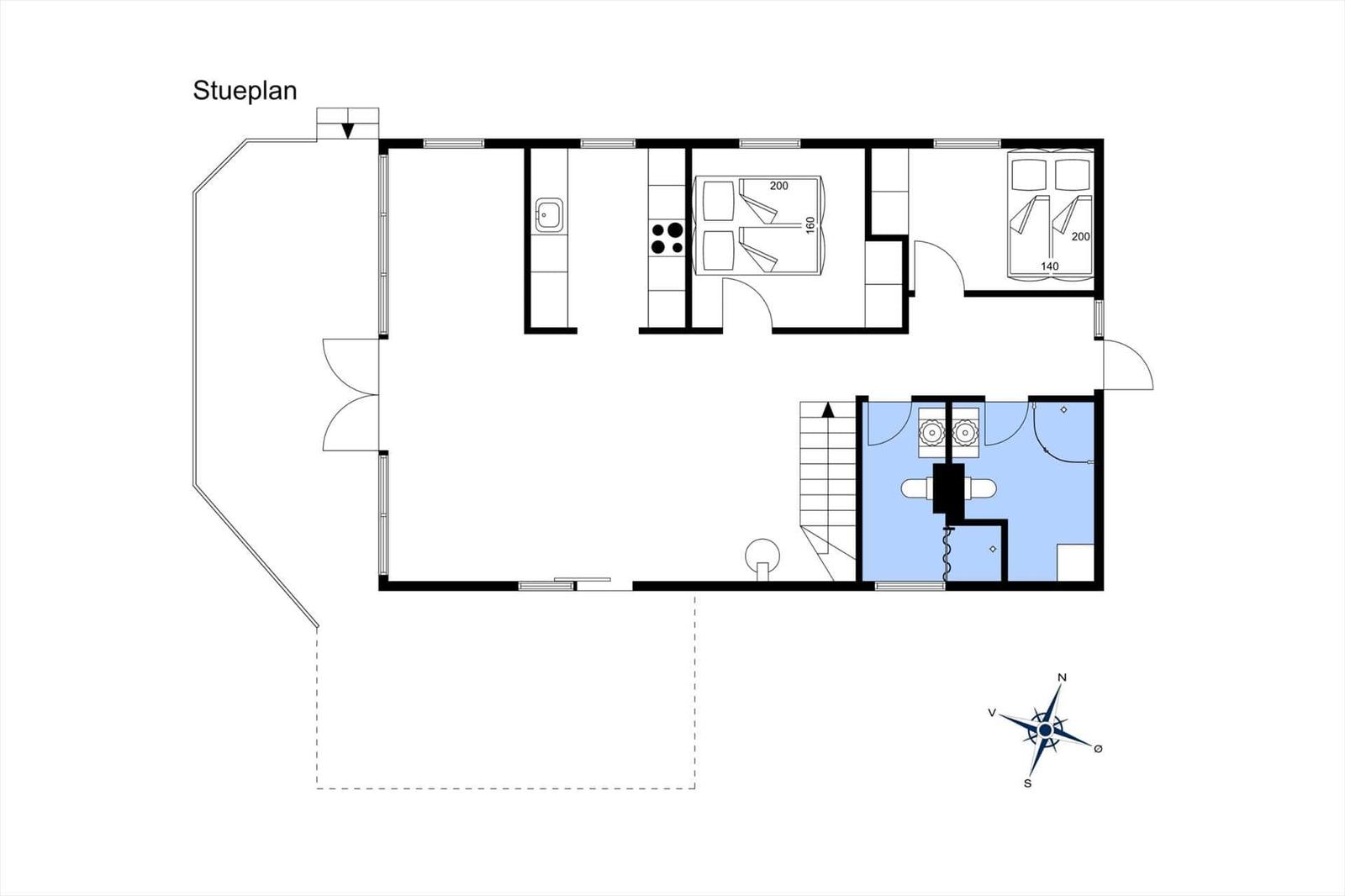 Floor plan shows living and sleeping areas with kitchen and bathroom.