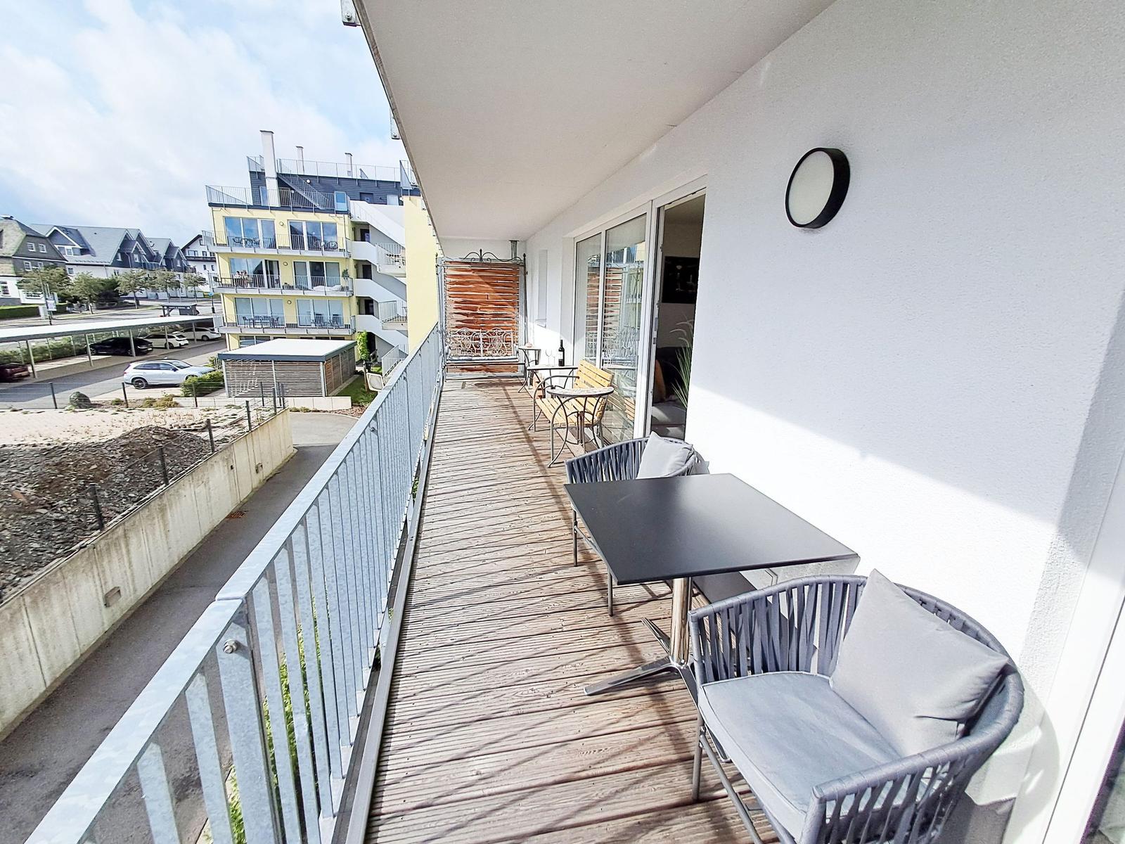 Umlaufender Balkon - Zugang über Wohnbereich
