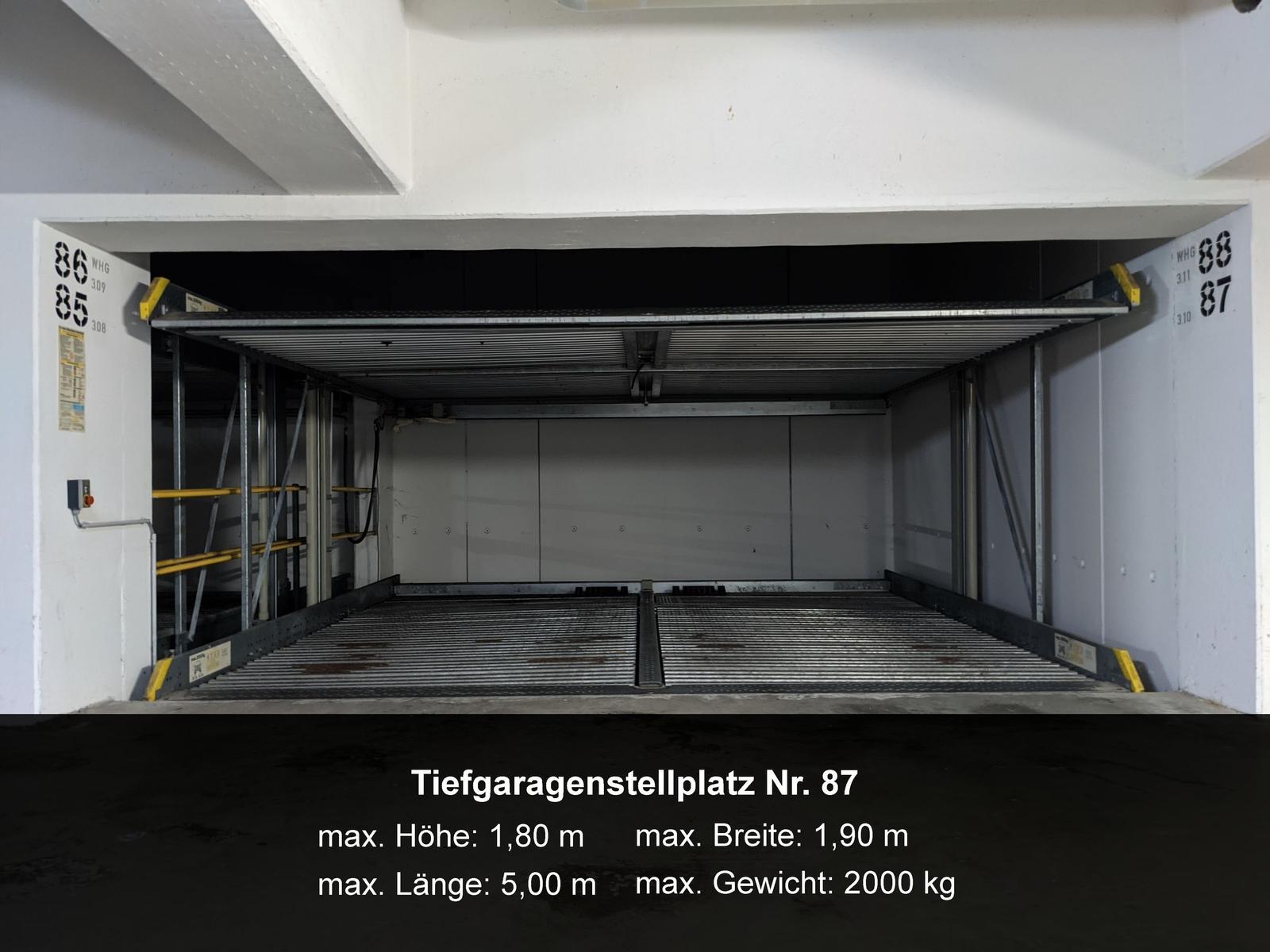 Wohnung mit Schlafzimmer, Küche, Bad und Terrasse
