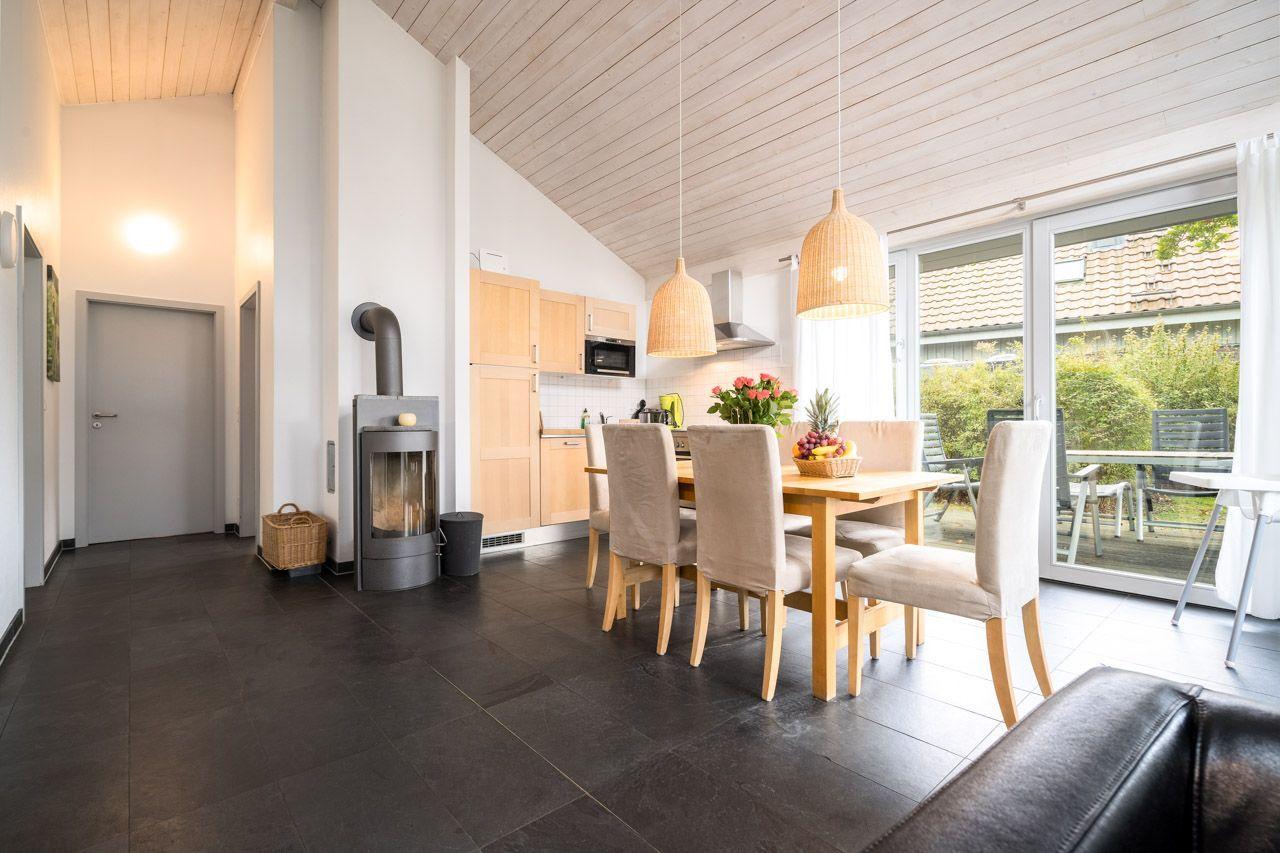 Ferienhaus unter den Eichen mit Duschbad