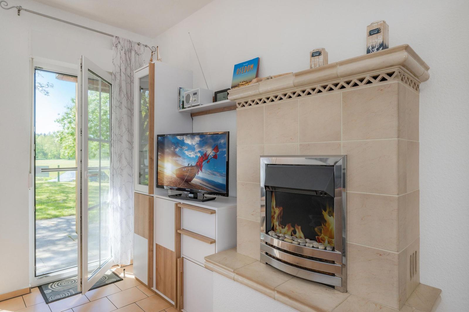 Kamin-/Ofen