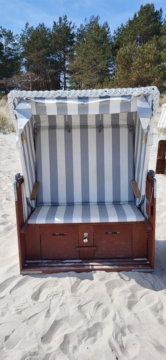 Strandkorb am Strand