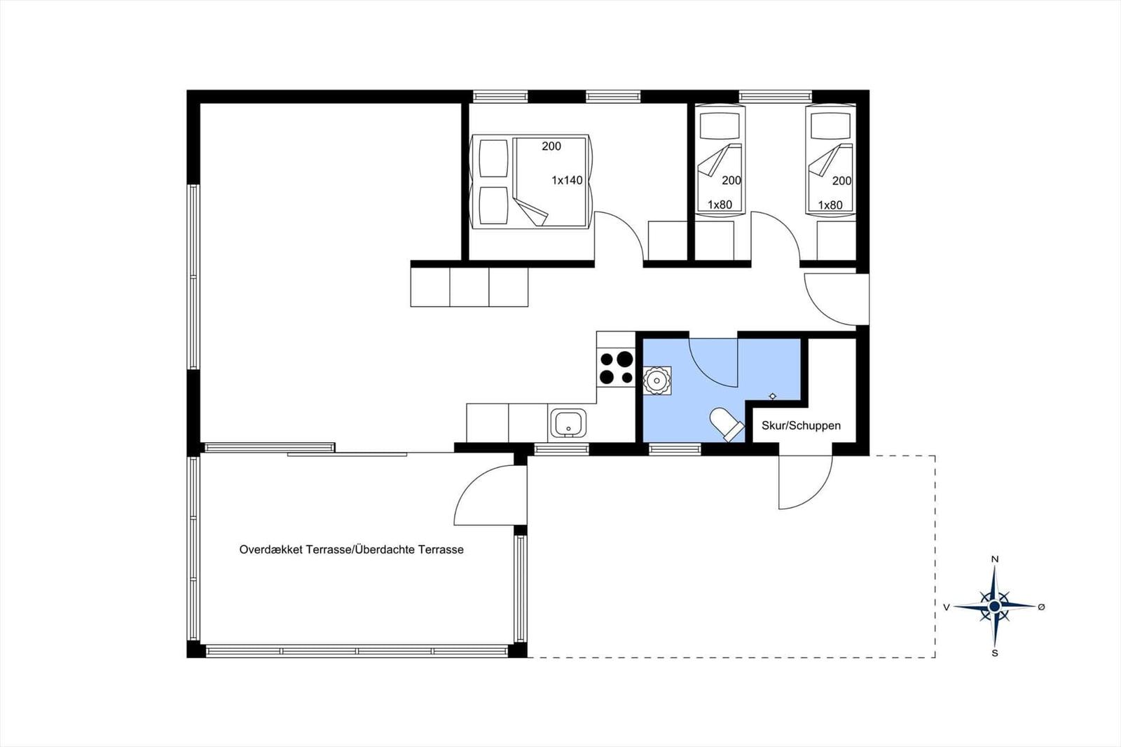 Wohnung mit drei Schlafzimmern, Küche und überdachter Terrasse.
