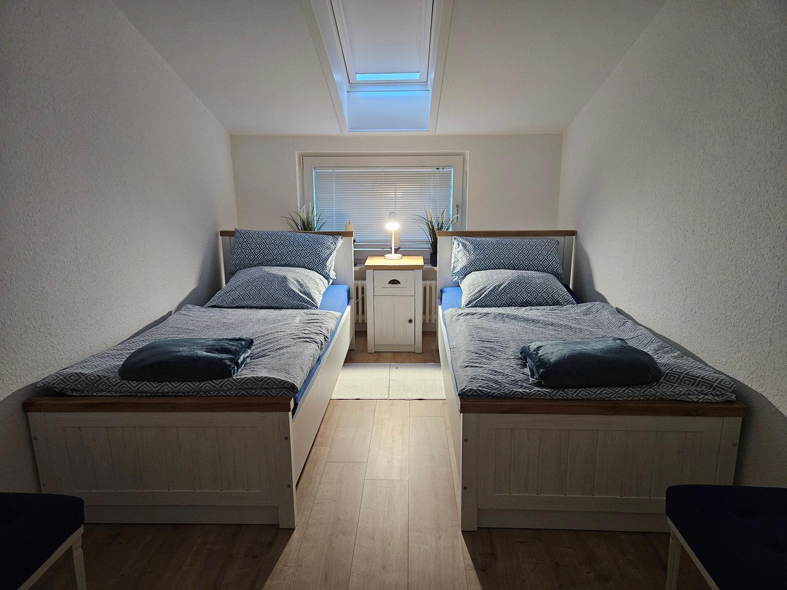 Schlafzimmer 2