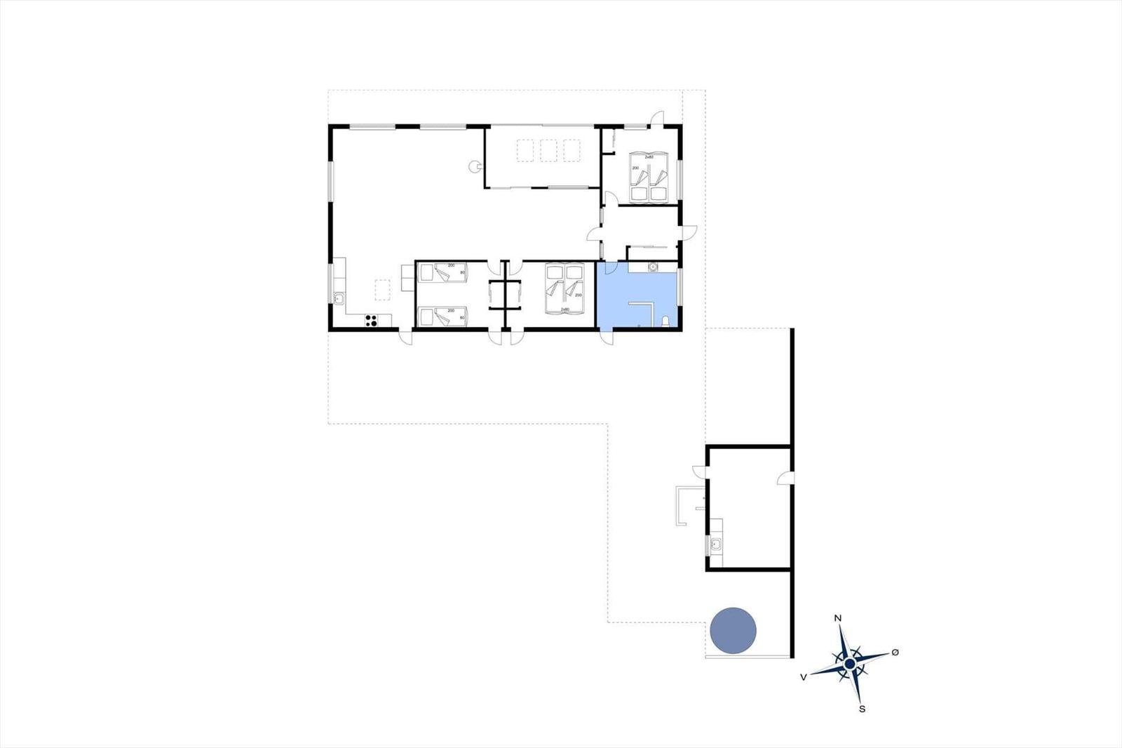 Dieses Grundrissbild zeigt eine Wohnung mit mehreren Räumen und einer markierten Fläche.