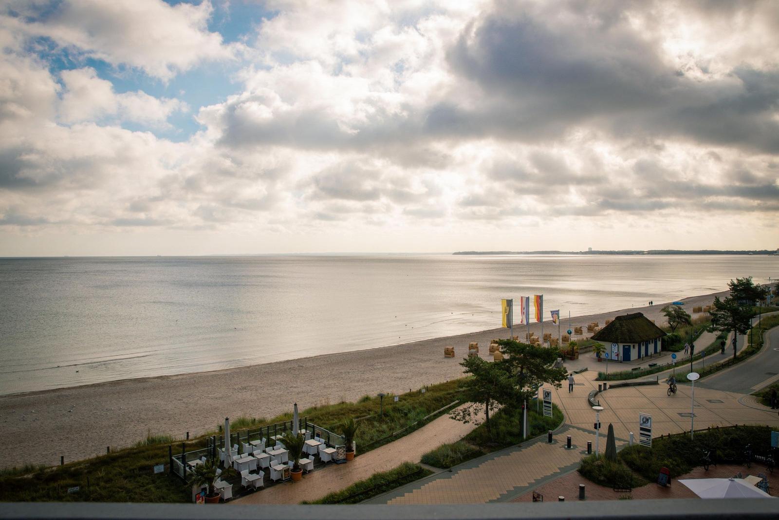 Aussicht auf den Strand und das Meer