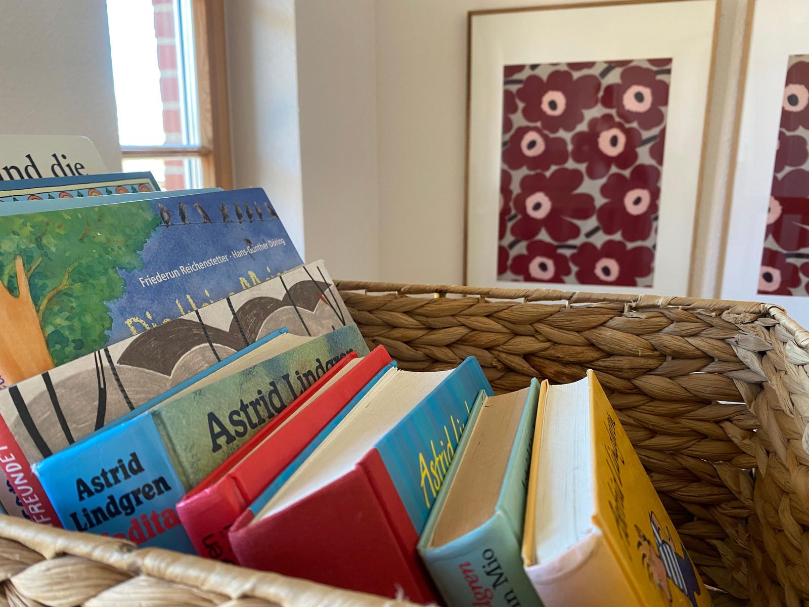 Wundervolle KINDERBÜCHERKISTE