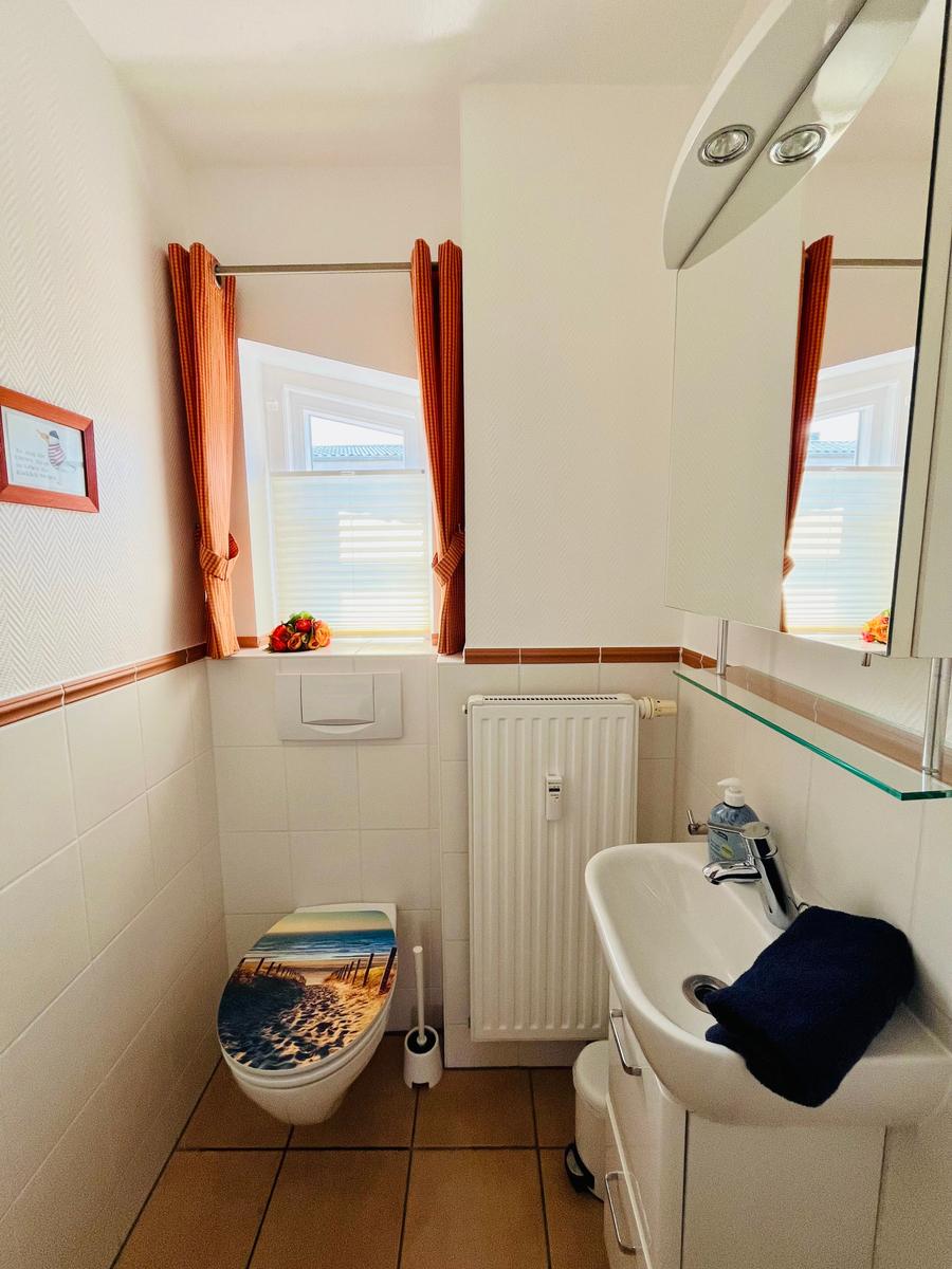 Separates Gäste-WC
