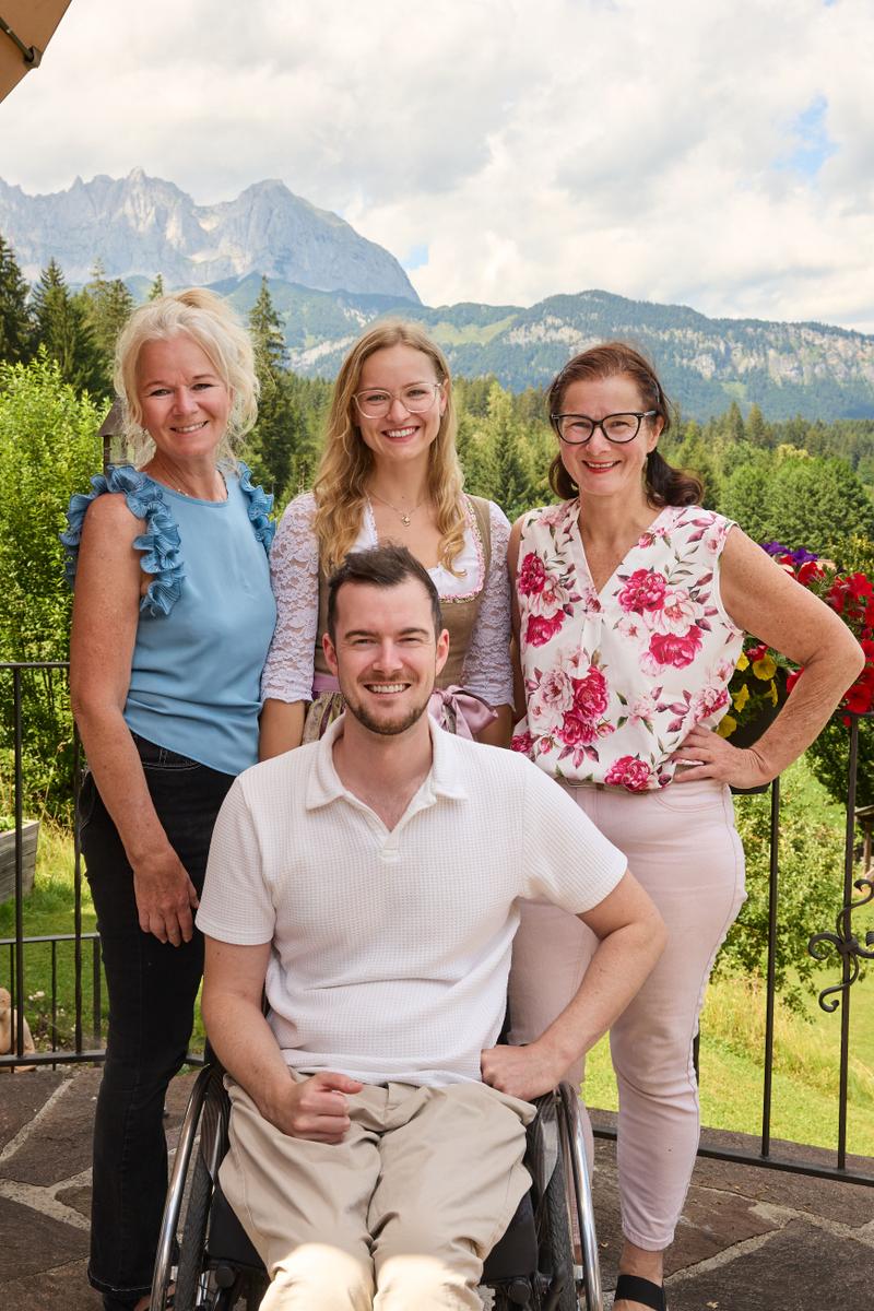 Anna, Carlotta, Alexa und Jonathan Voggenreiter