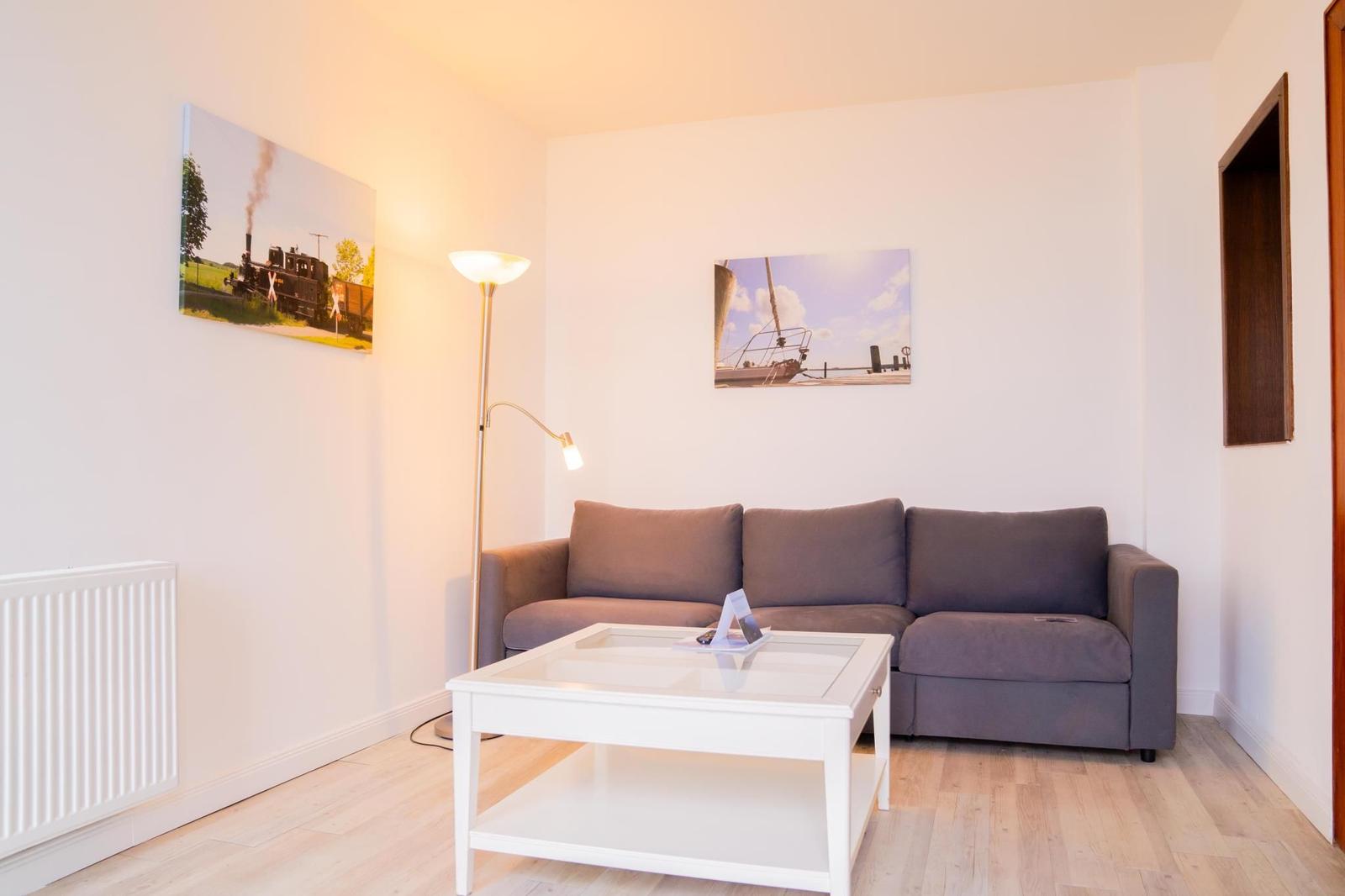 Wohnzimmer, Essbereich und Ausblick
