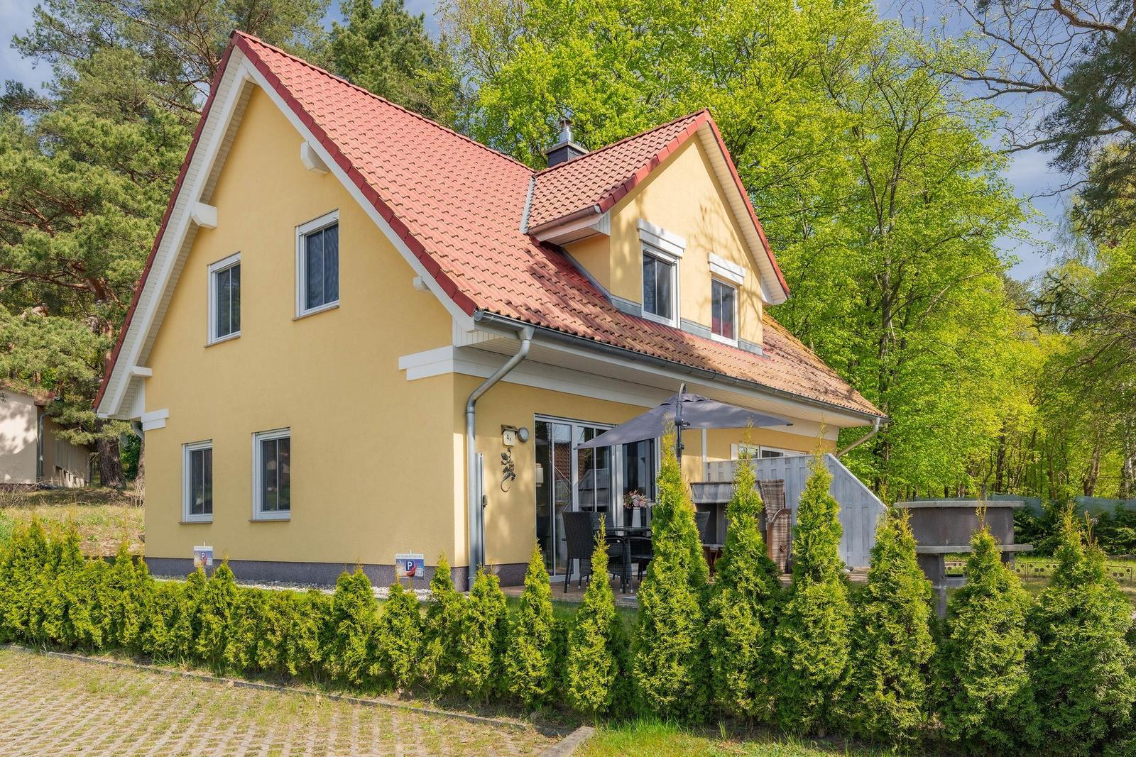 Fassade / Eingang