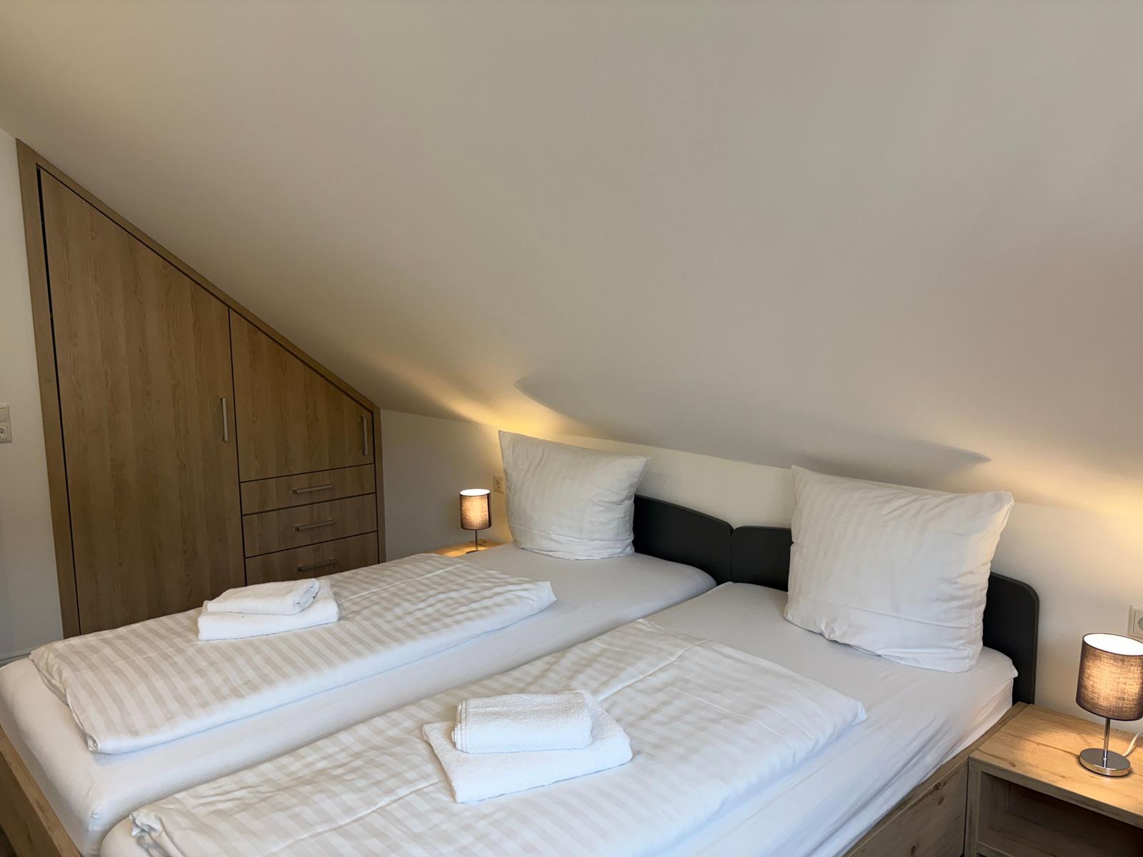 Schlafzimmer 3