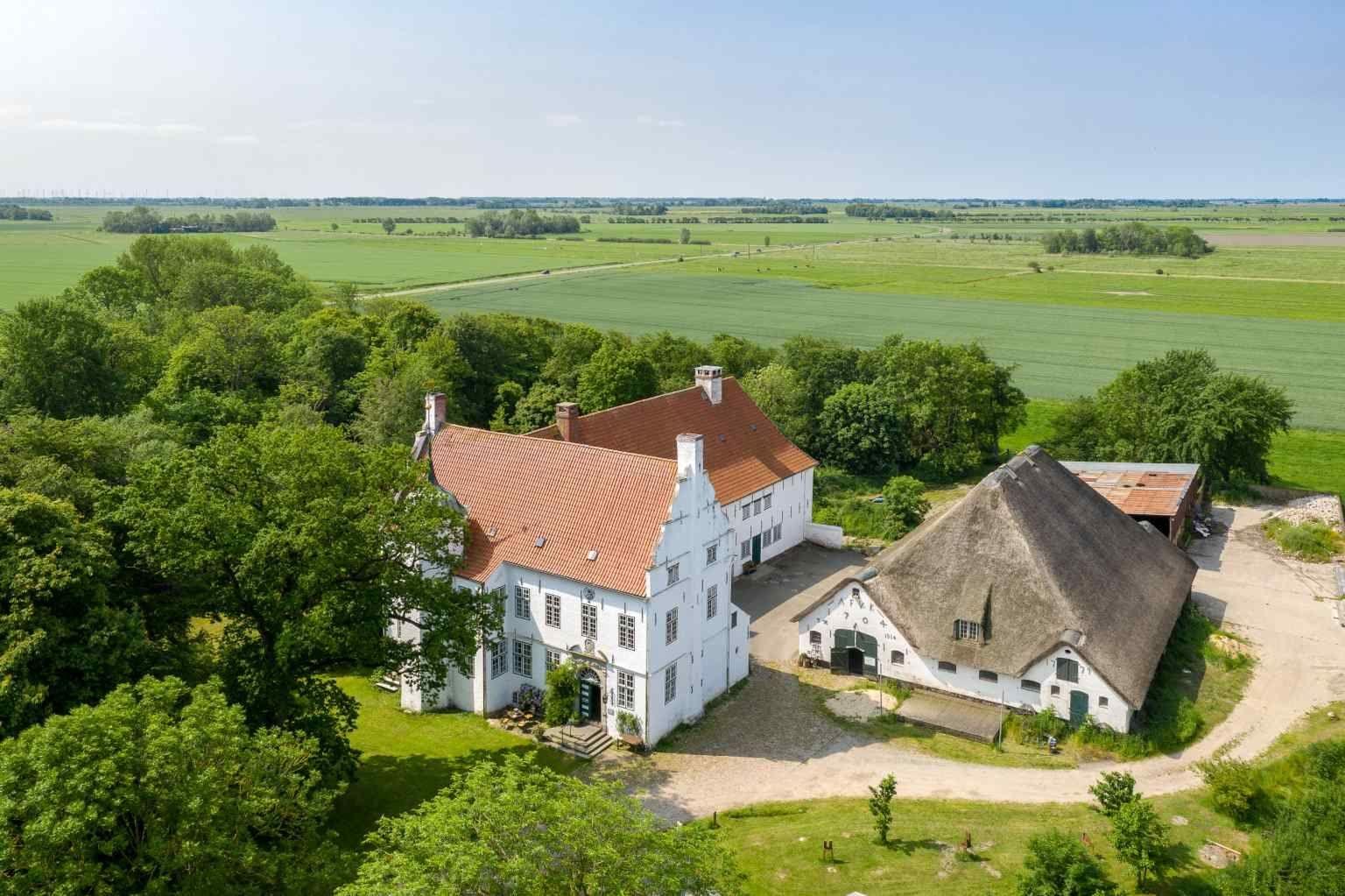 Luftbild vom Schloss...