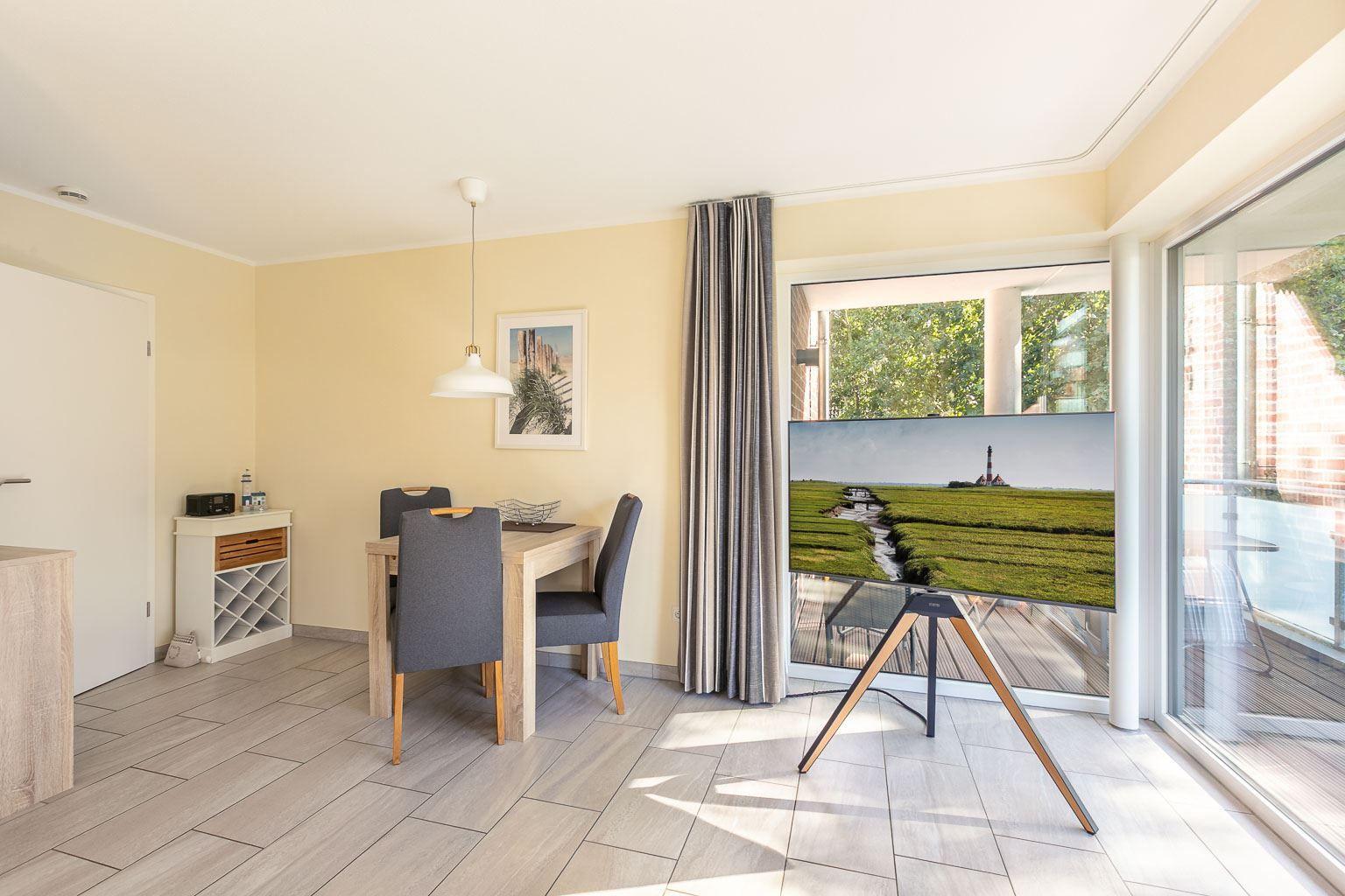 Wohnzimmer und Essbereich...