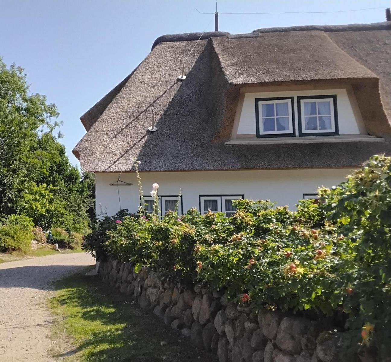 Weg zu Parkplatz / Strandkorb
