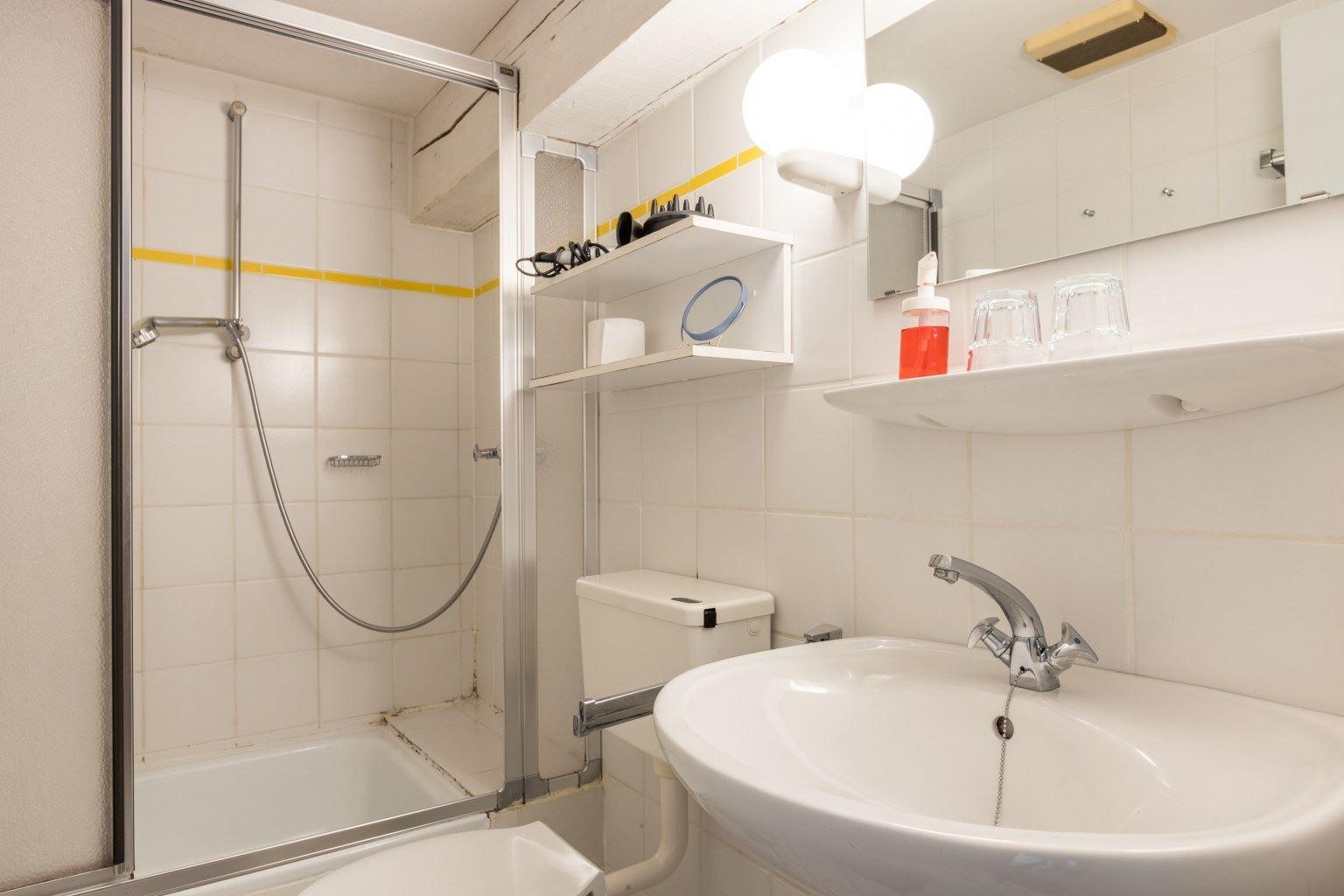 Badezimmer (ID 384)...