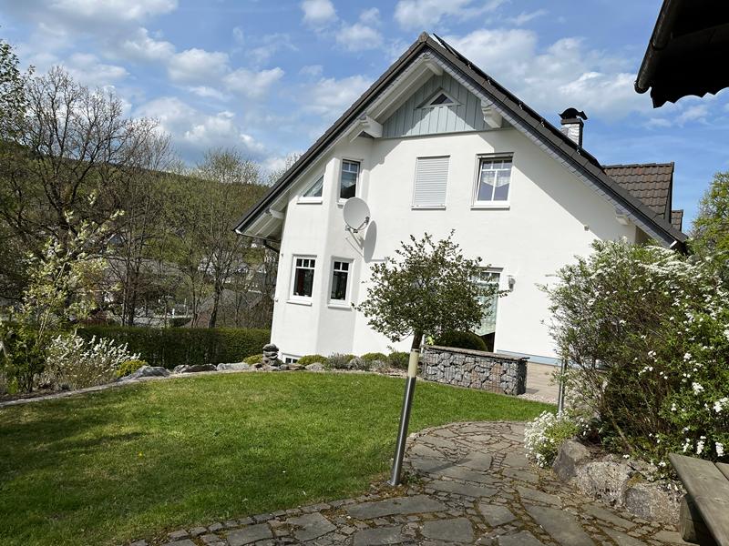 Hausansicht vom Garten aus