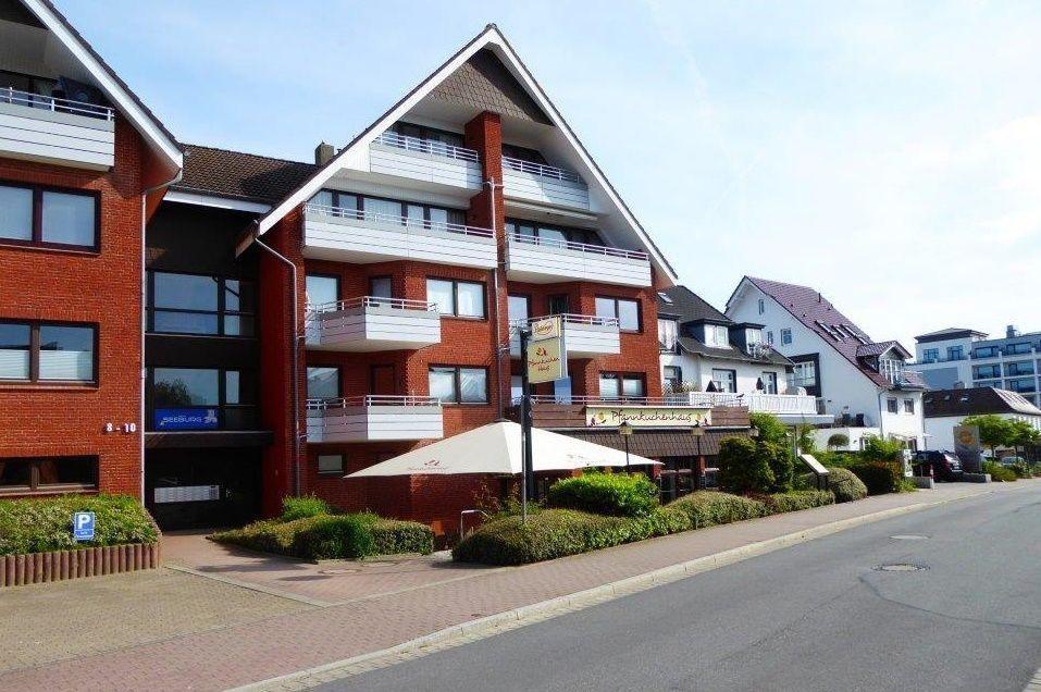 Sitzecke mit TV