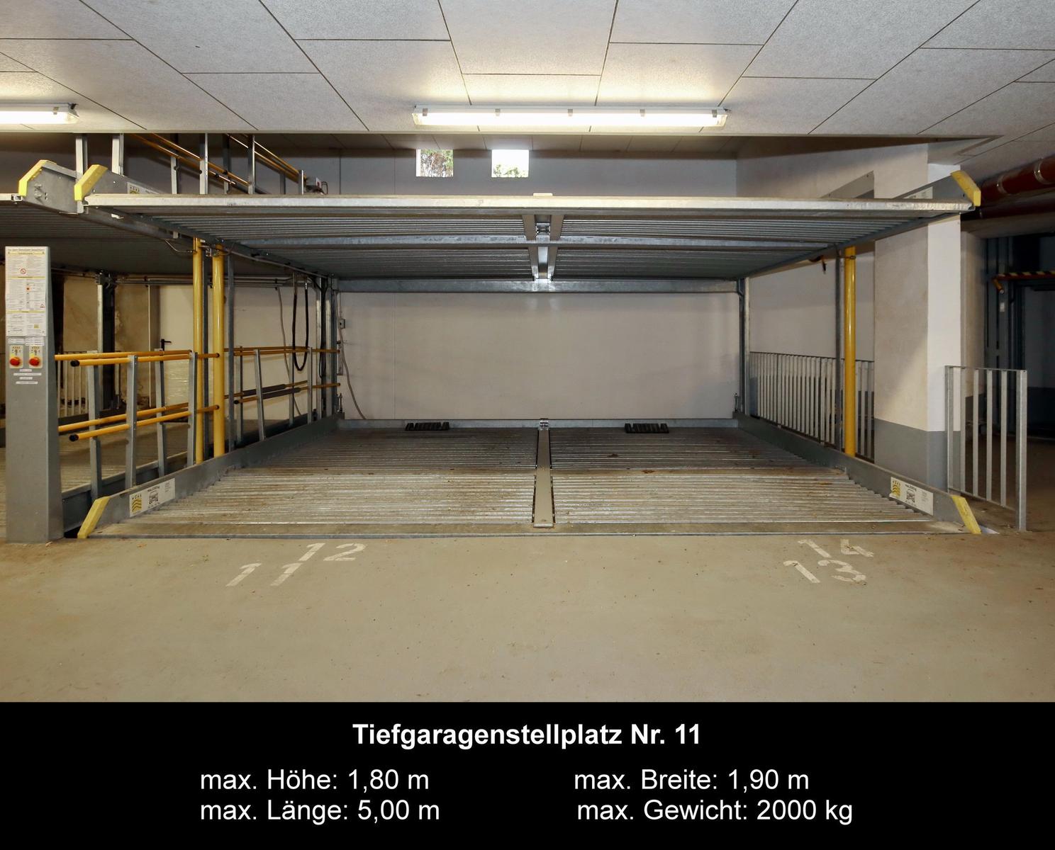 Wohnung mit Schlafzimmer, Bad, Küche und Wohnzimmer. Dachterrasse und Garten vorhanden.
