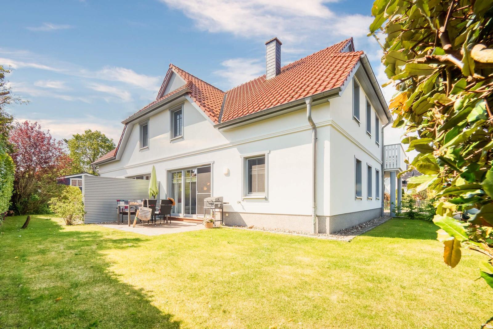 möblierte Terrasse
