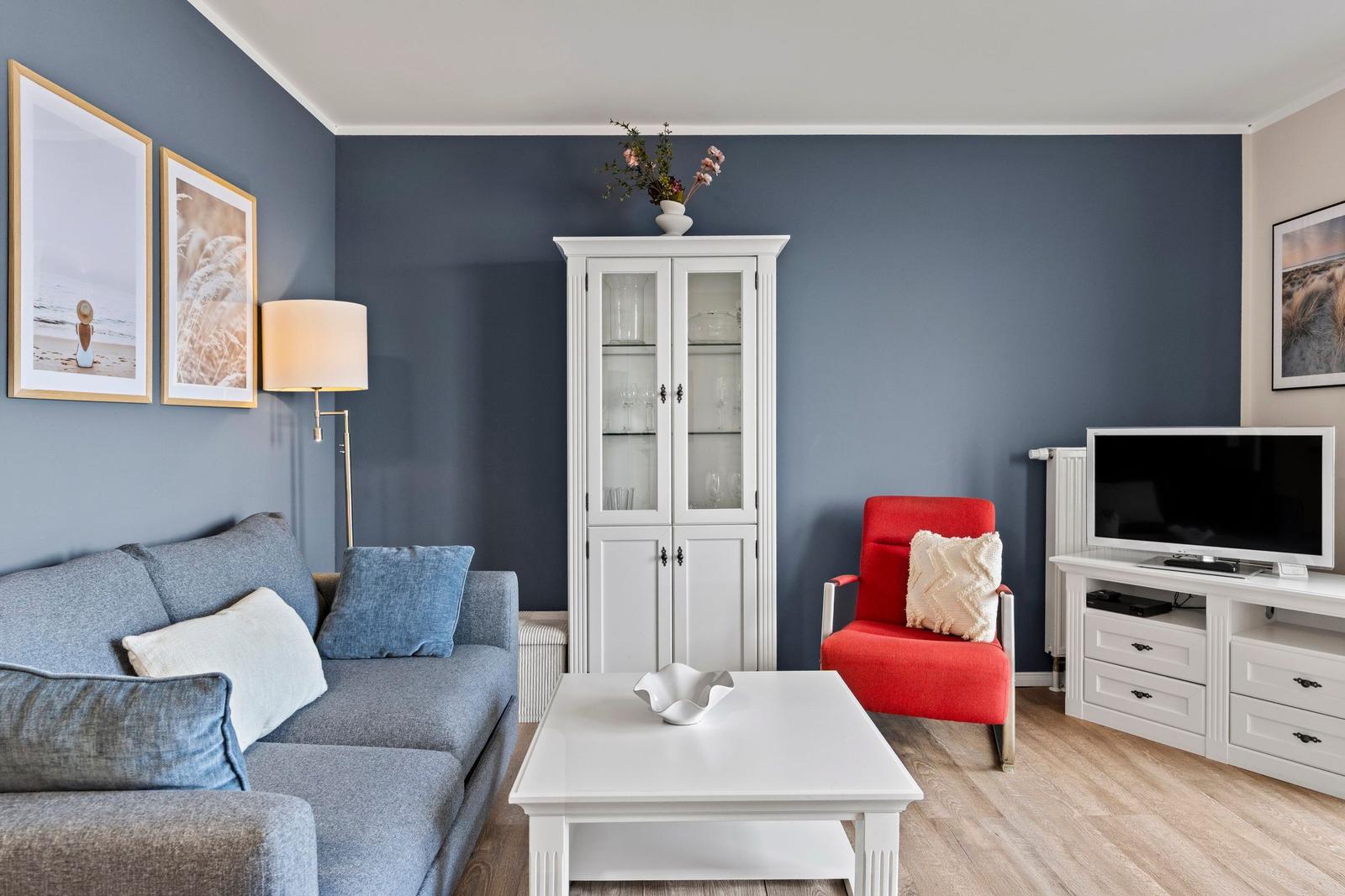 Wohn-Essbereich mit Couch im kbmb320, Meeresblick 320 in Kühlungsborn