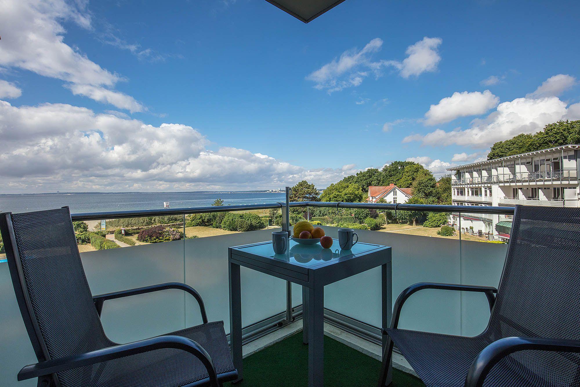 Ferienwohnungen & Ferienhäuser mit Pool in Haffkrug