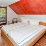 Schlafzimmer mit  hochwertigem Antik Putz